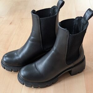 Steve Madden Black Ankle Boots